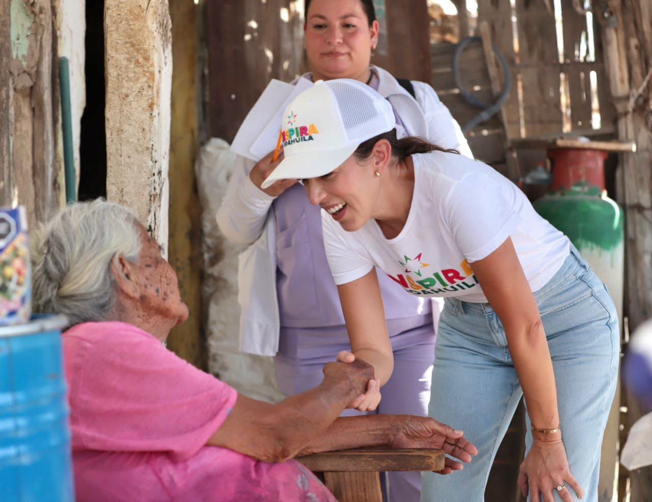 Paola Rodríguez López acerca salud y alimentación a ejidos de las regiones Centro y Sureste