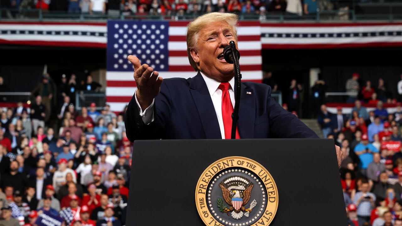 “Vamos a detener todos los negocios que vayan a Meh-hee-ho”: Trump ironiza sobre Sheinbaum y la pronunciación de México