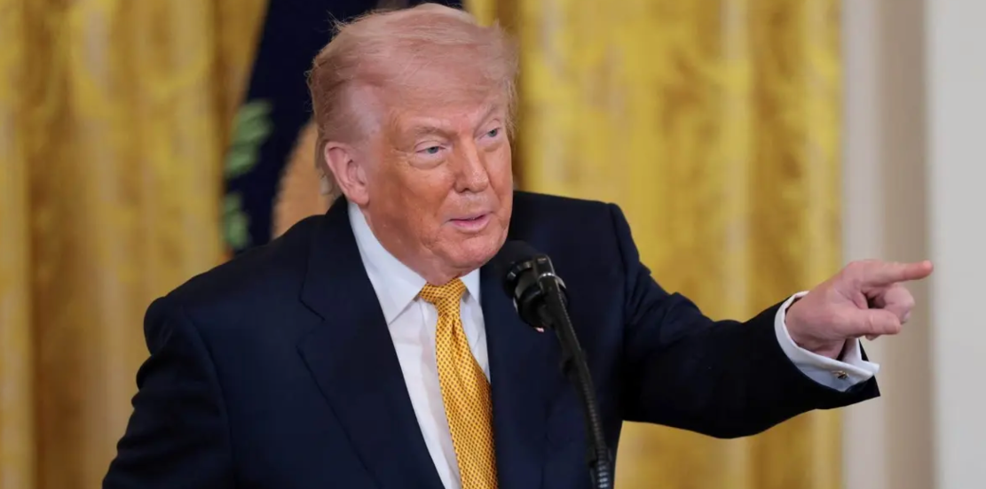 Trump endurece postura: 