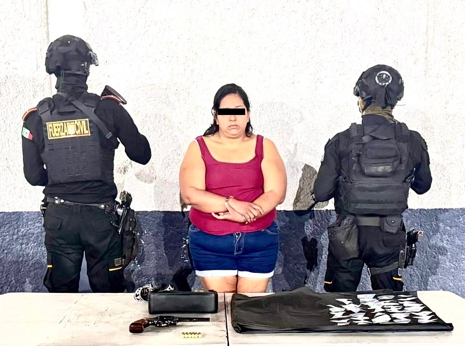 Cae mujer armada y con dosis de droga tras reporte de agresión en la zona norte de Monterrey