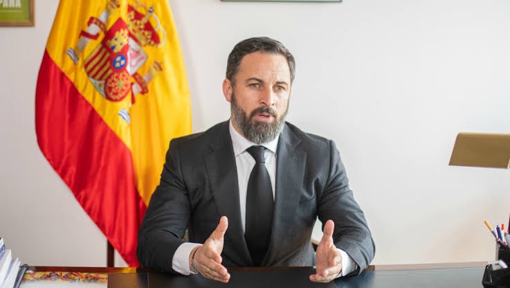 Abascal califica de “narcos y corruptos” a los líderes de la cumbre progresista de Barcelona