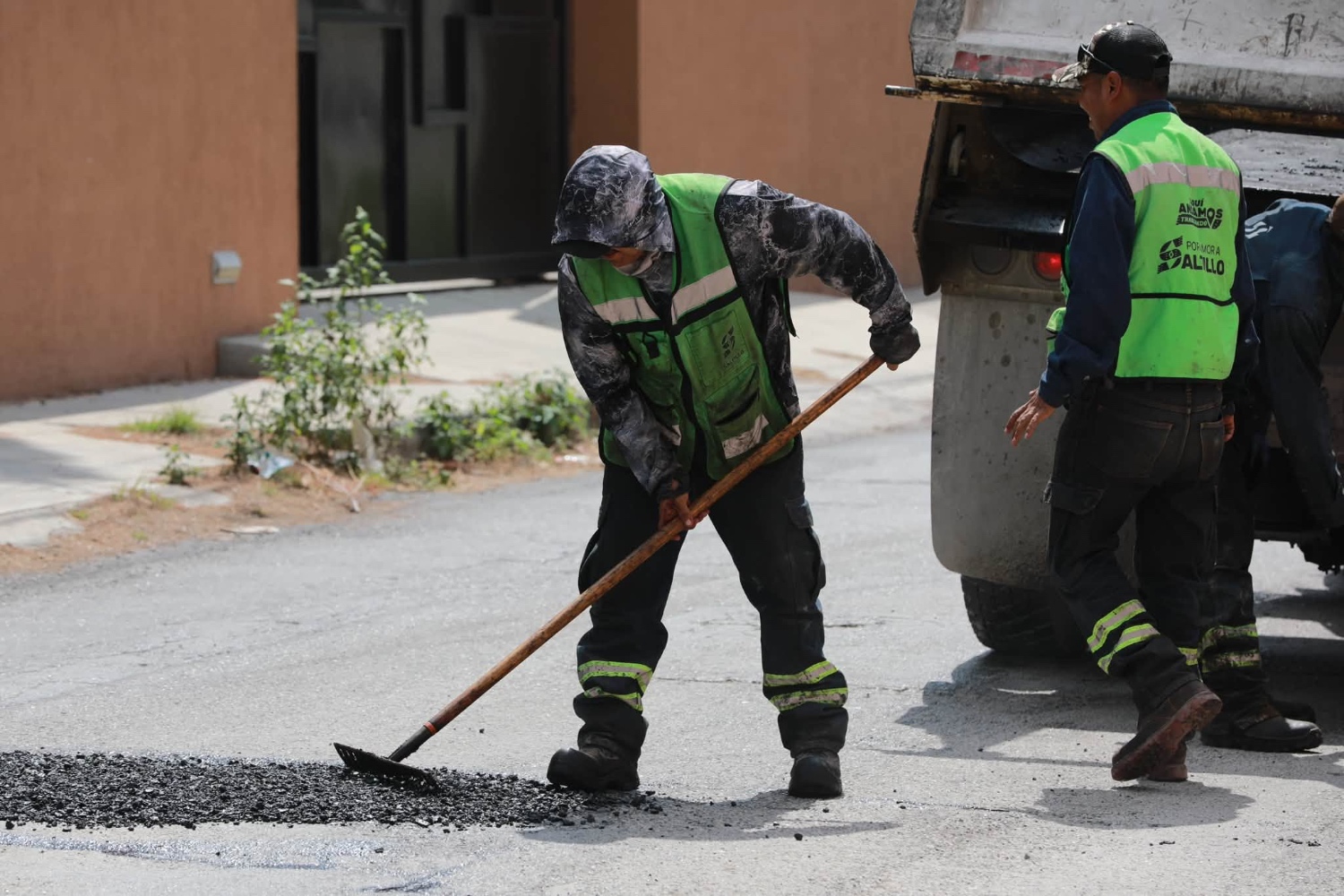 Avanza plan de rehabilitación vial en Saltillo con obras en el Centro Histórico y Lomas de Lourdes